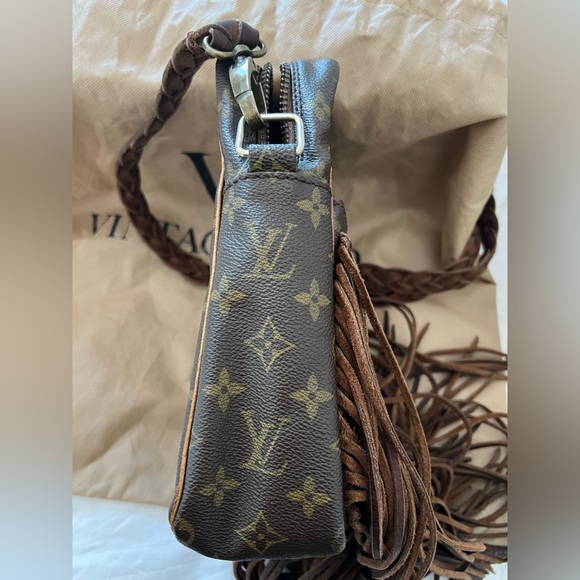 Louis Vuitton Monogram Marceau Fringe Crossbody - Vintage Boho Bags - Picture 5 of 15